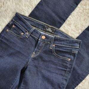 Aritzia The Castings Mid Rise Cigarette Jeans